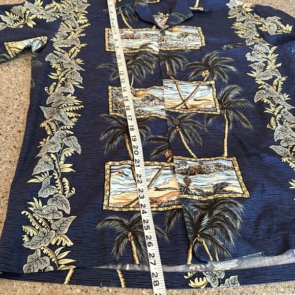 ROYAL CREATIONS Vintage Cotton Hawaiian Button Down Short Sleeve Shirt - Picture 11 of 11